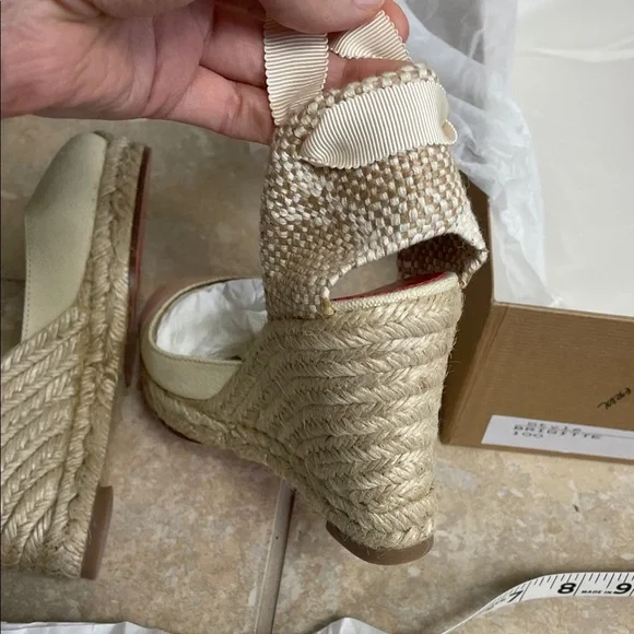 New Christian Louboutin Brigitte Cream Espadrille 5 Wedges 35 - Picture 15 of 17